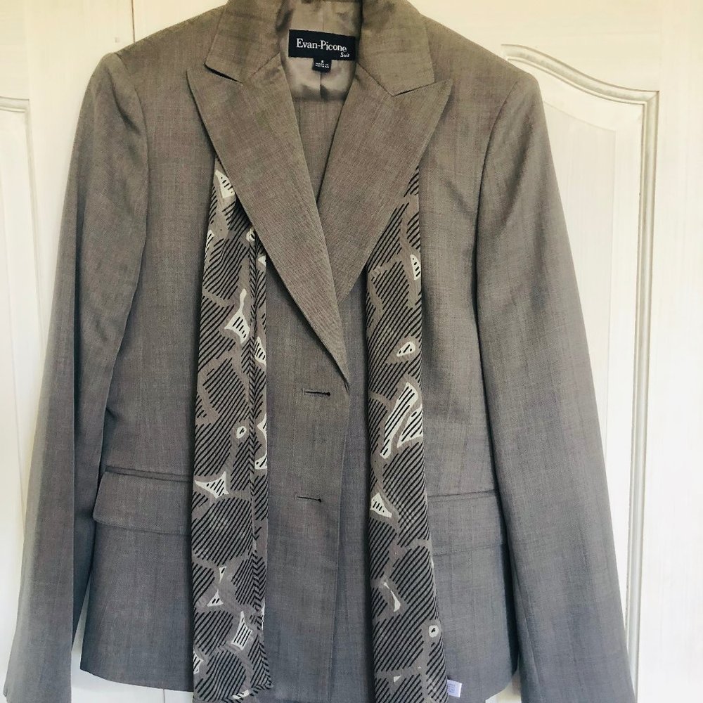 Women's Business Pant Suit